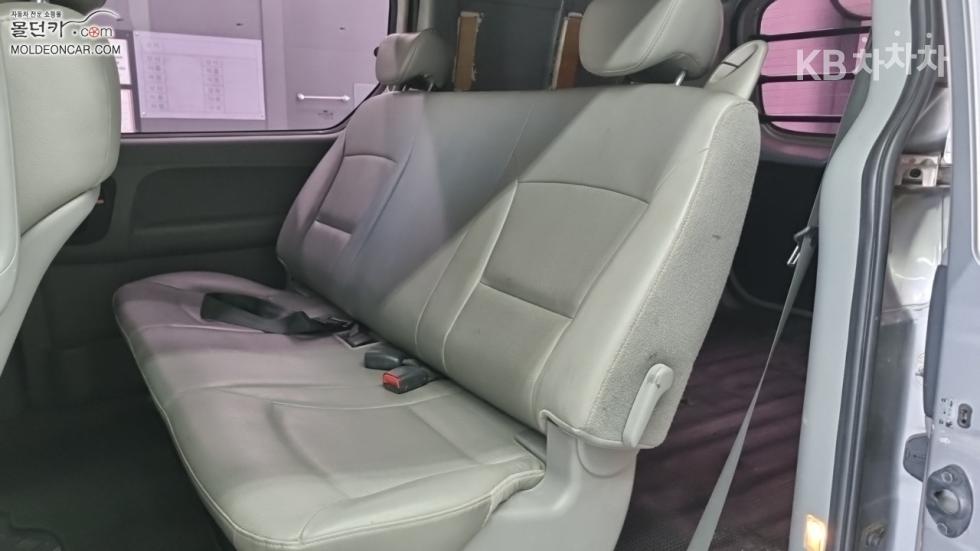 Hyundai Starex — miniaturë 10
