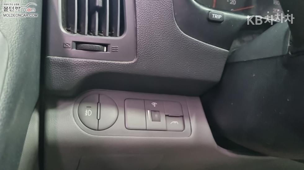 Hyundai Starex — miniaturë 14