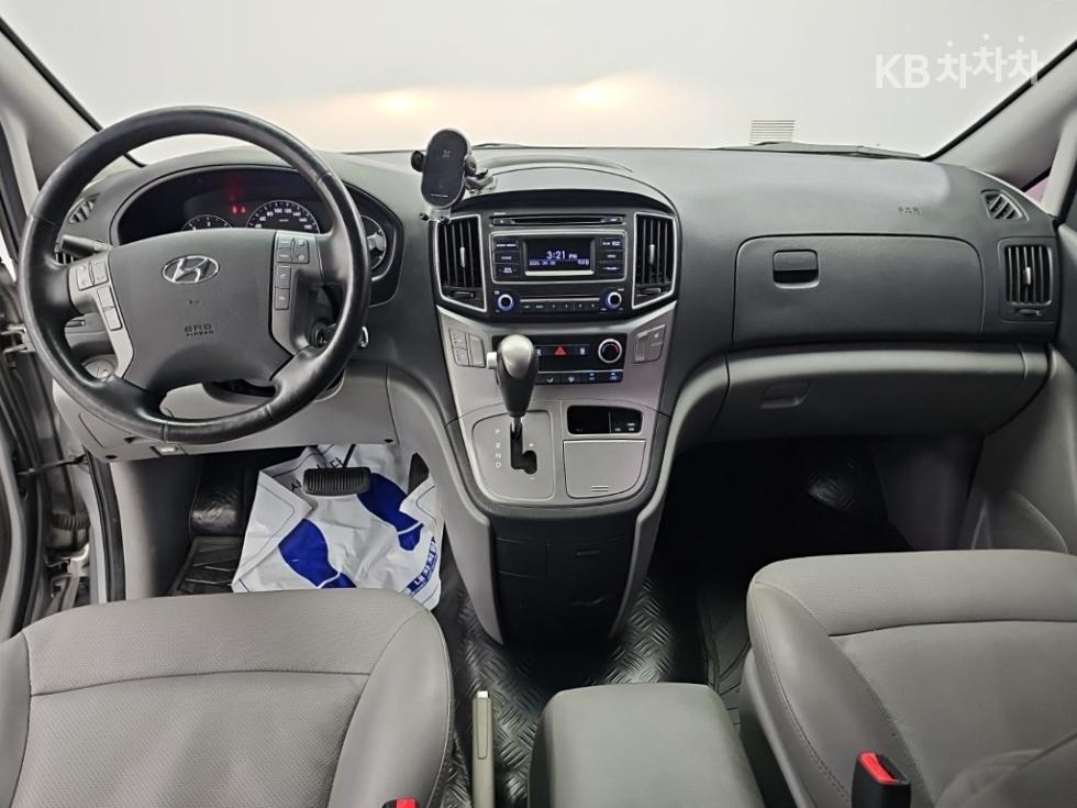 Hyundai Starex — miniaturë 7