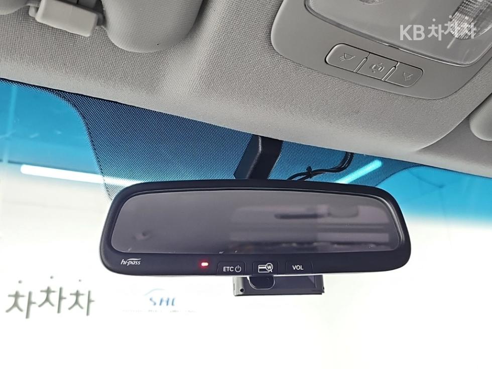 Hyundai Starex — miniaturë 13