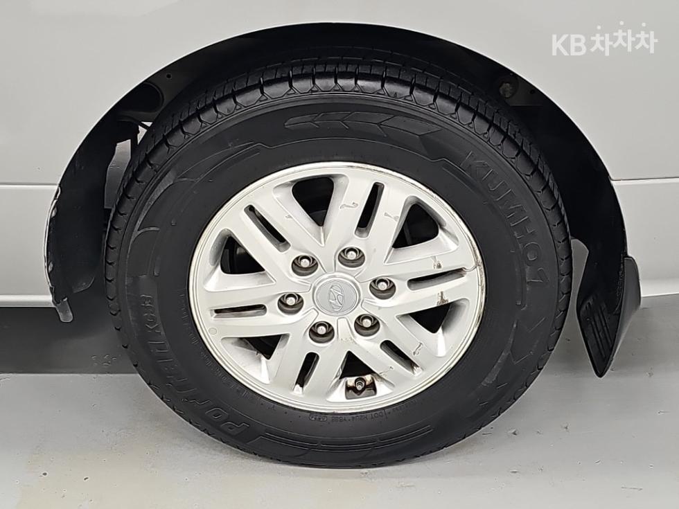 Hyundai Starex — miniaturë 19