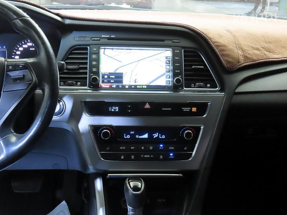 Hyundai Sonata — miniaturë 11