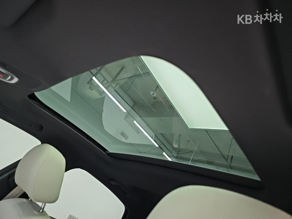 Audi A6 — miniaturë 14