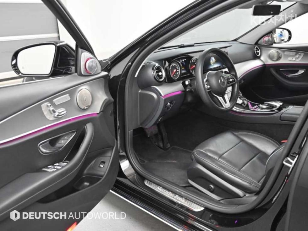 Mercedes-Benz E-klasse — miniaturë 11