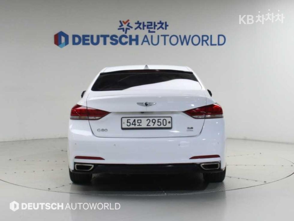 Hyundai Genesis — miniaturë 4