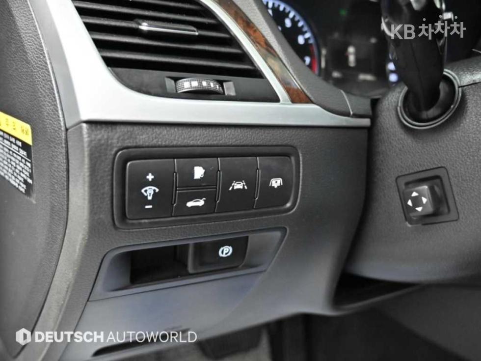 Hyundai Genesis — miniaturë 18