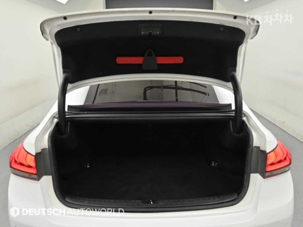 Hyundai Genesis — miniaturë 19