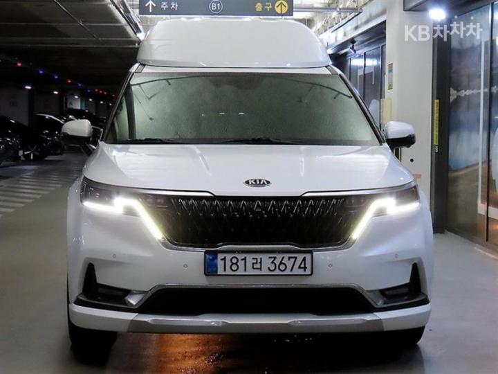 Kia Carnival — miniaturë 2