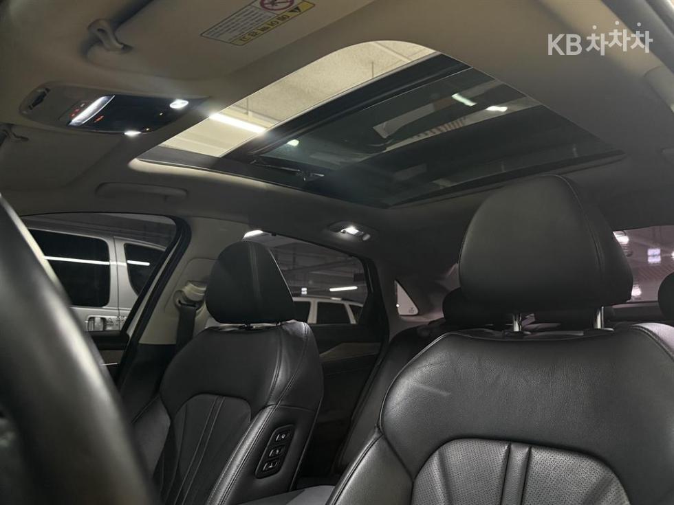 Kia K5 — miniaturë 17
