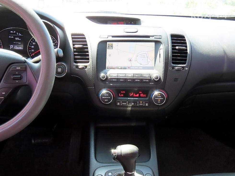 Kia K3 — miniaturë 10