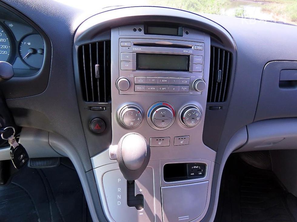 Hyundai Starex — miniaturë 10