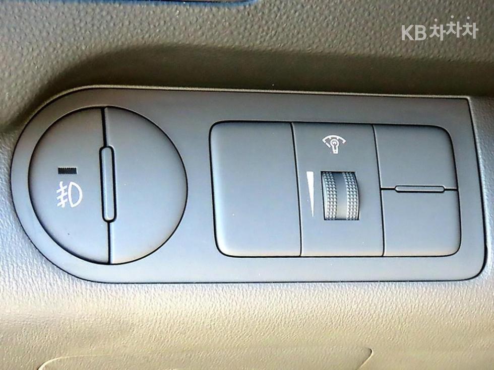 Hyundai Starex — miniaturë 14
