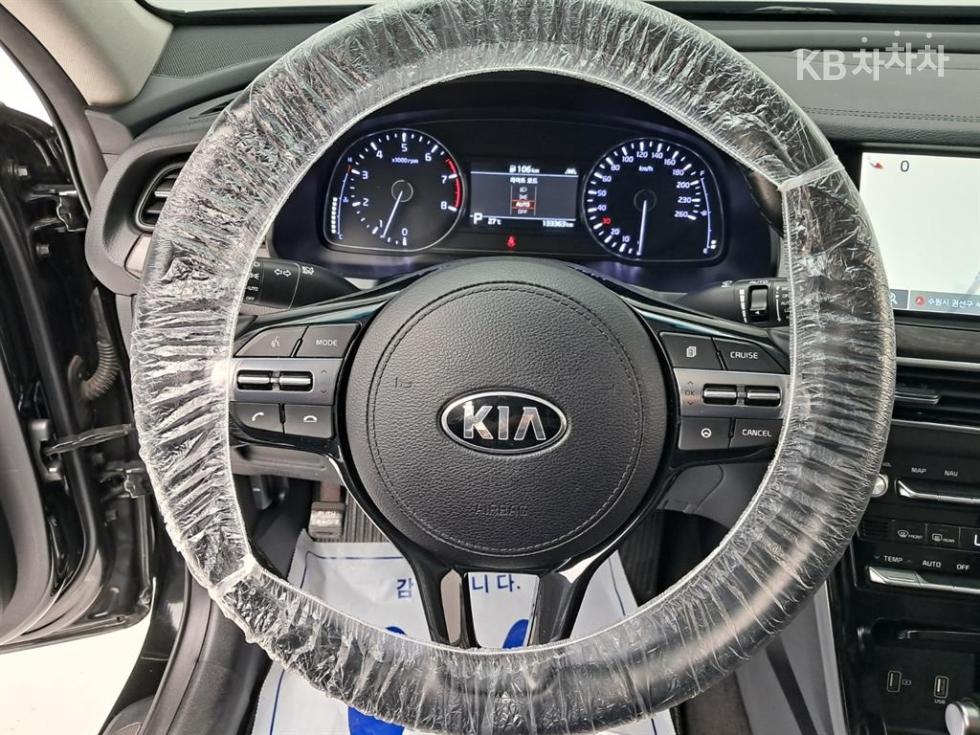 Kia K7 — miniaturë 7