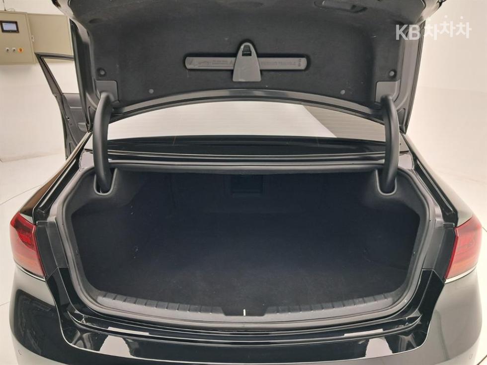 Kia K7 — miniaturë 18