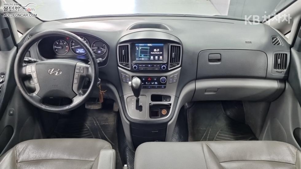 Hyundai Starex — miniaturë 7