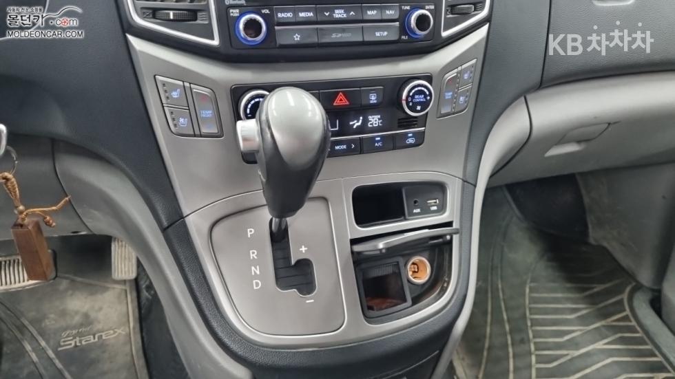 Hyundai Starex — miniaturë 14