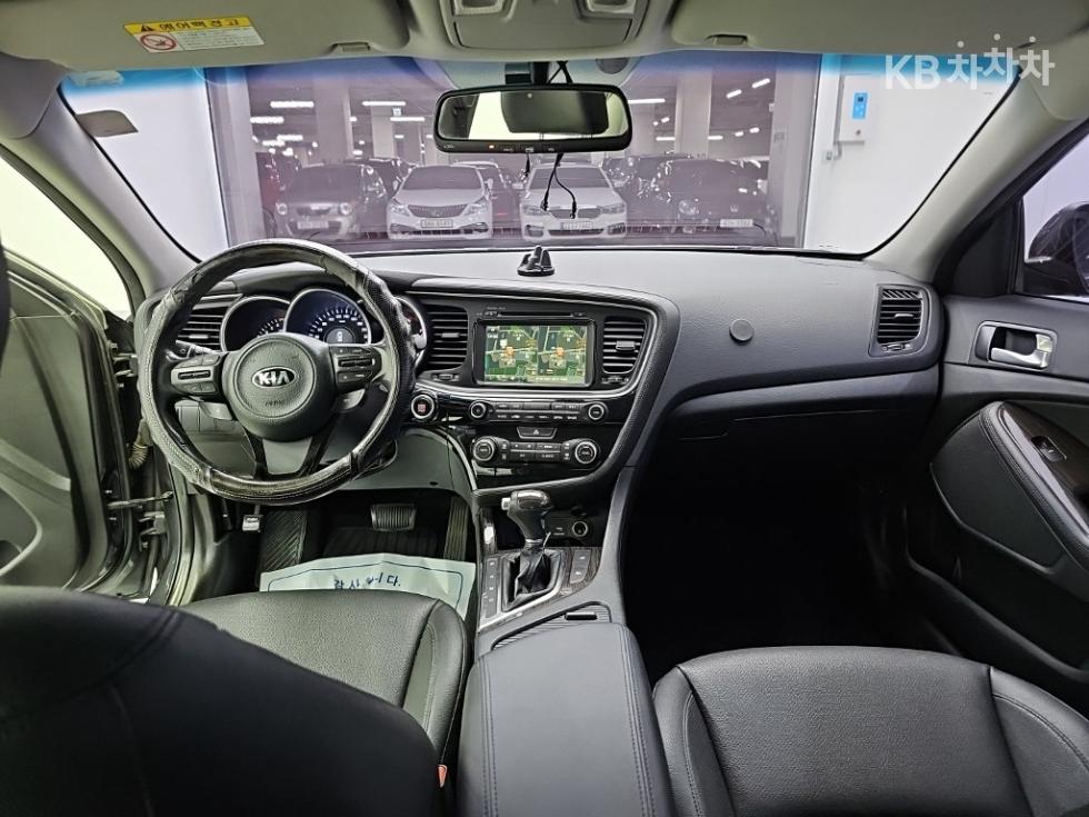Kia K5 — miniaturë 7