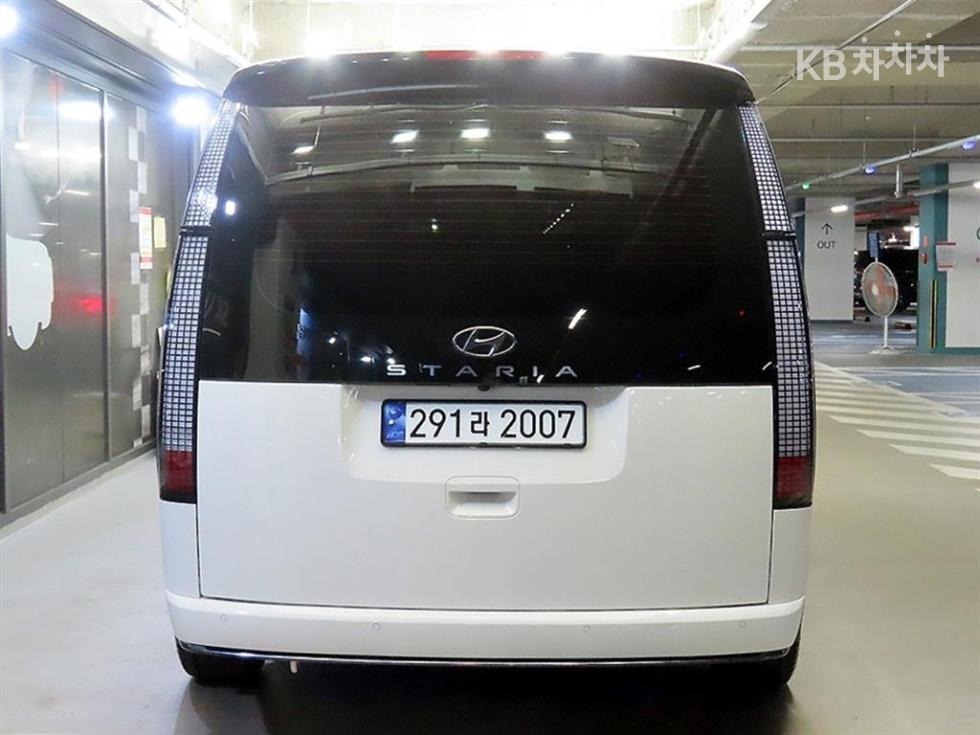 Hyundai Staria — miniaturë 5