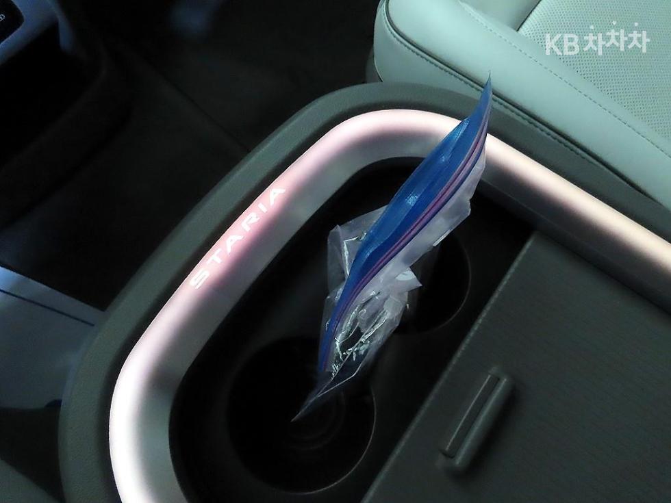 Hyundai Staria — miniaturë 13
