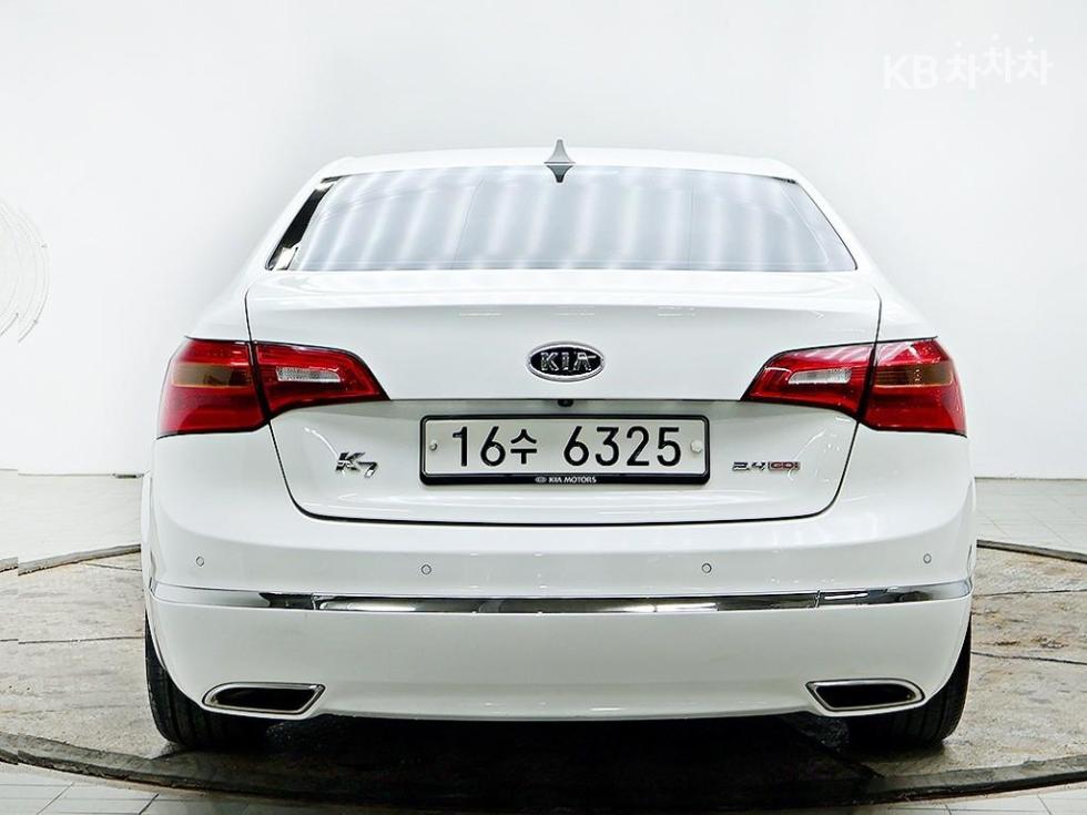 Kia K7 — miniaturë 3