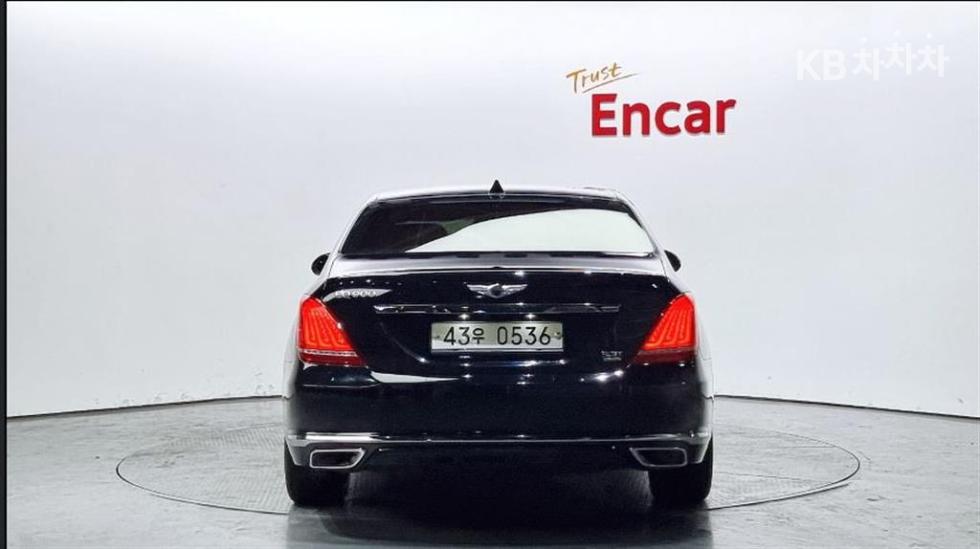 Genesis G90 — miniaturë 4