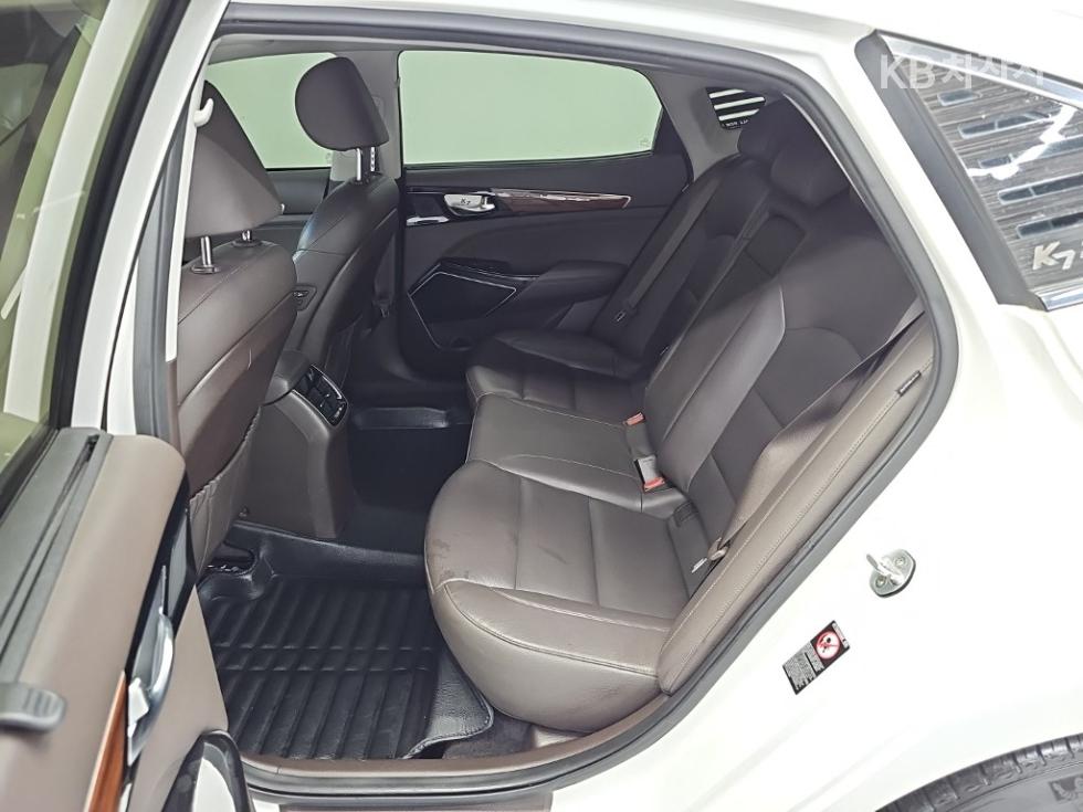 Kia K7 — miniaturë 12