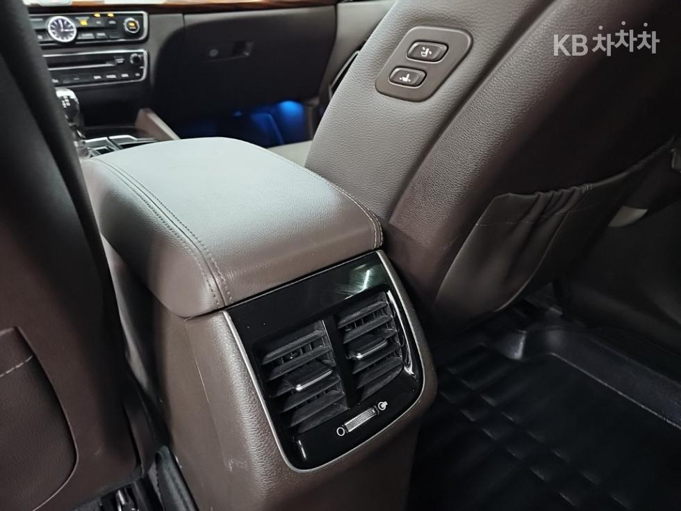 Kia K7 — miniaturë 14