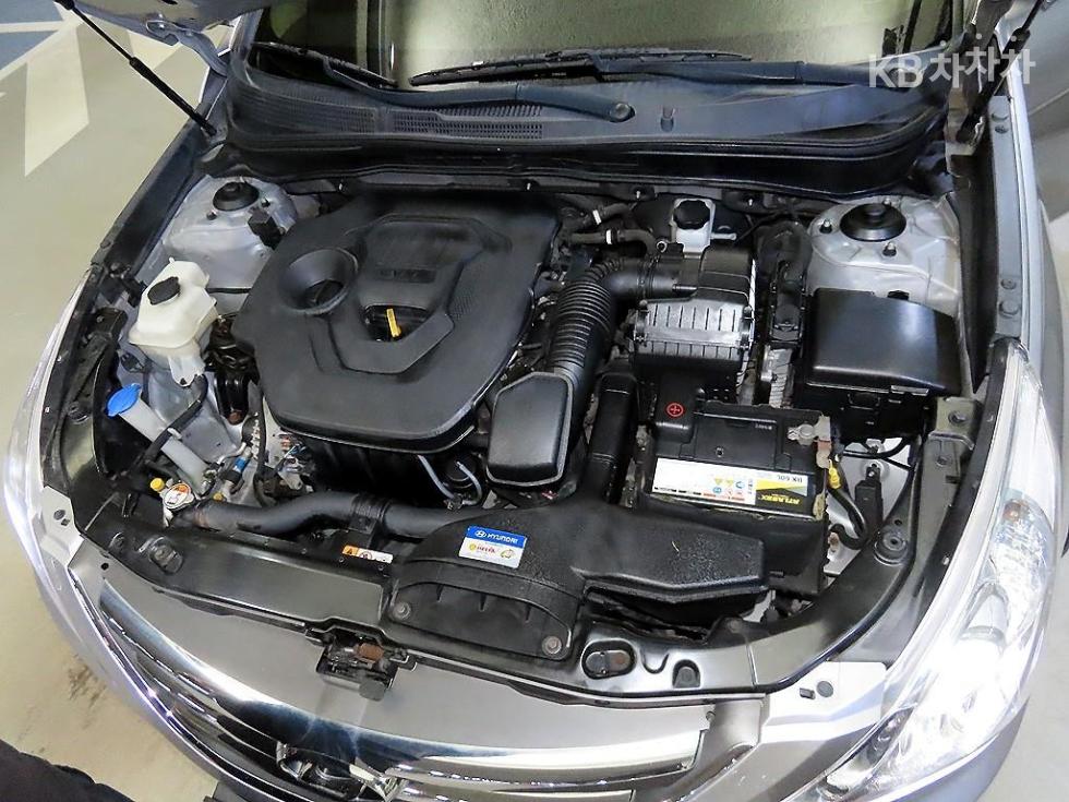Hyundai Sonata — miniaturë 17
