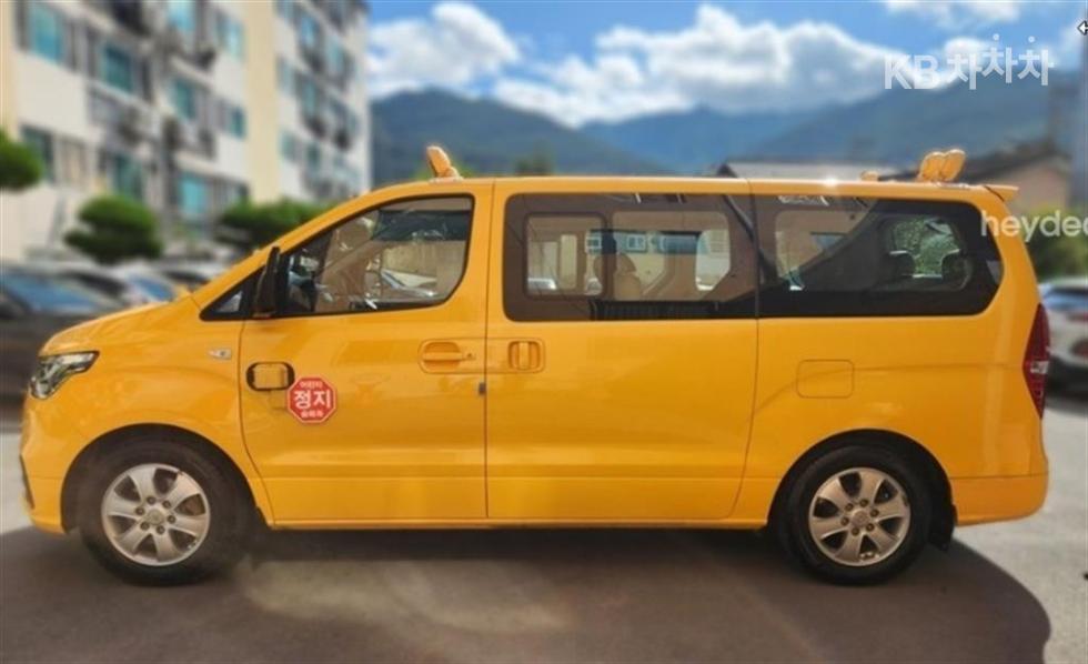 Hyundai Starex — miniaturë 3