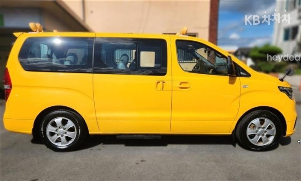 Hyundai Starex — miniaturë 4