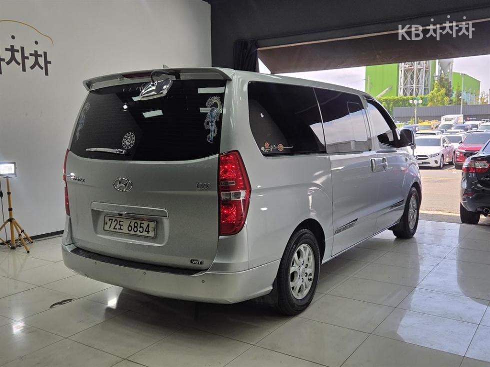 Hyundai Starex — miniaturë 2