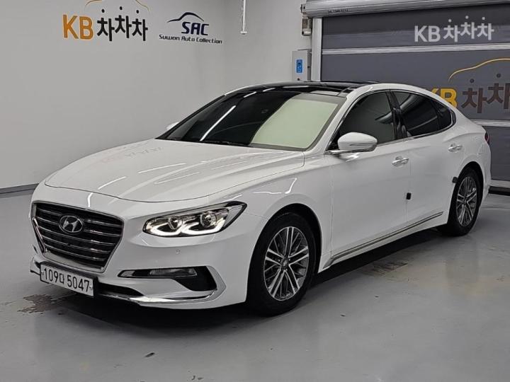 Hyundai Grandeur 렌터카 3.0 LPi 모던 기본형 — foto 1