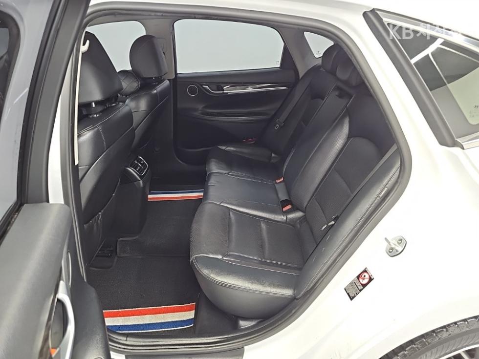 Hyundai Grandeur — miniaturë 12