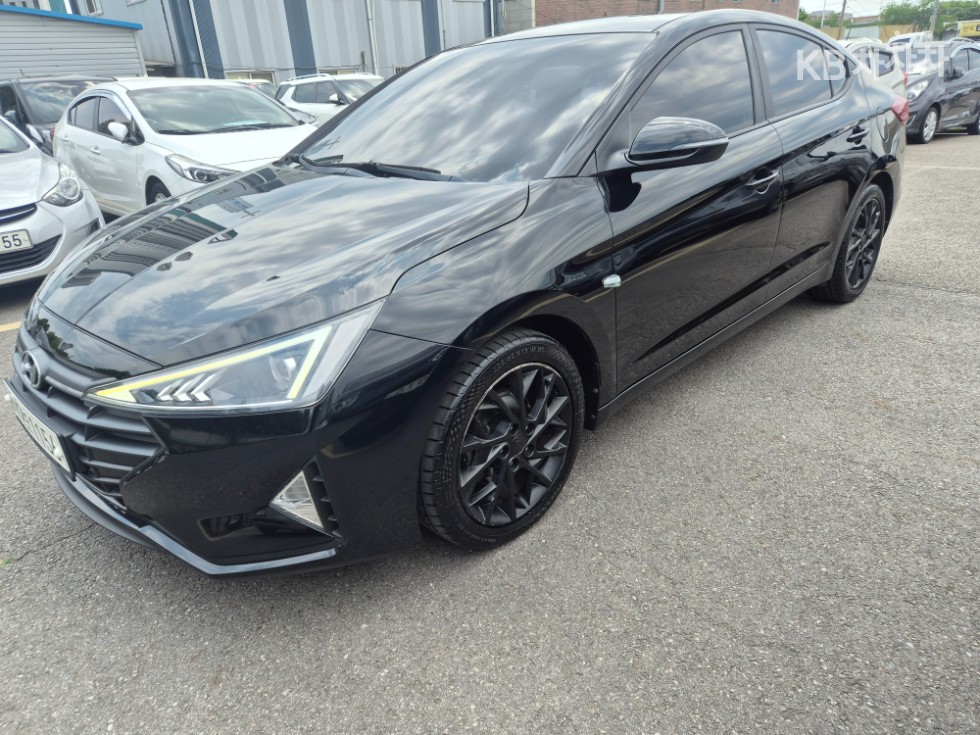 Hyundai Avante Style — фото 2