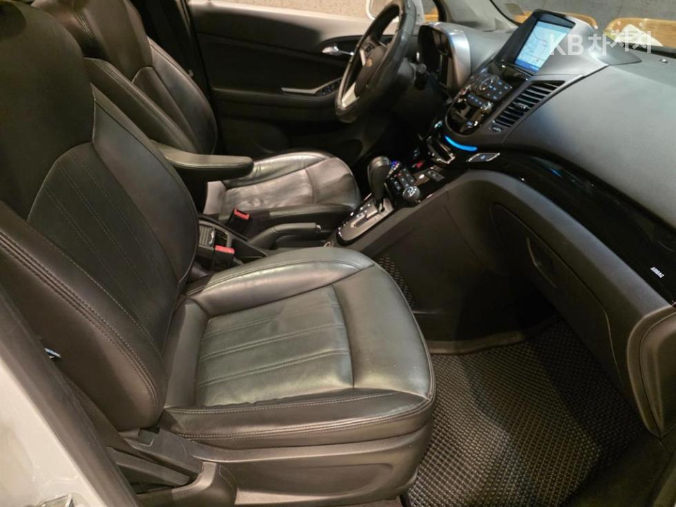 Chevrolet Orlando — miniaturë 11