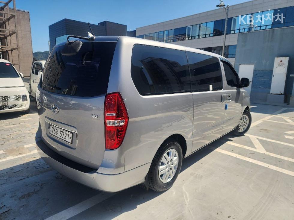 Hyundai Starex — miniaturë 2