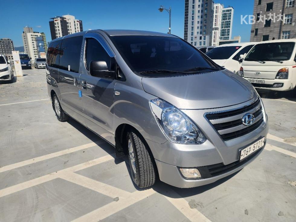 Hyundai Starex — miniaturë 3
