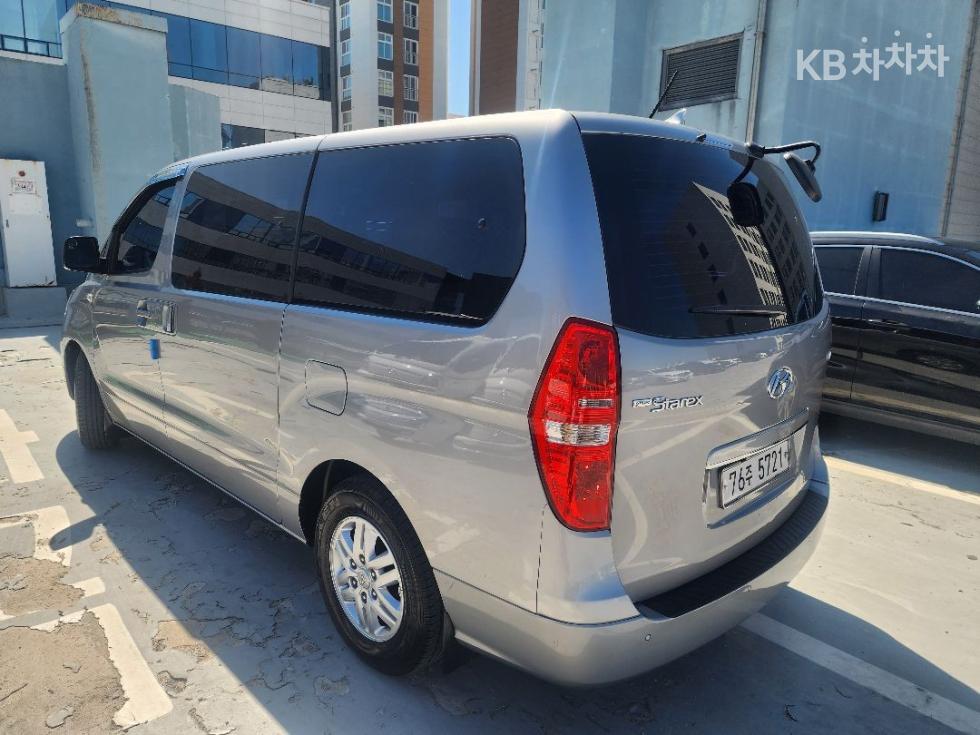 Hyundai Starex — miniaturë 6
