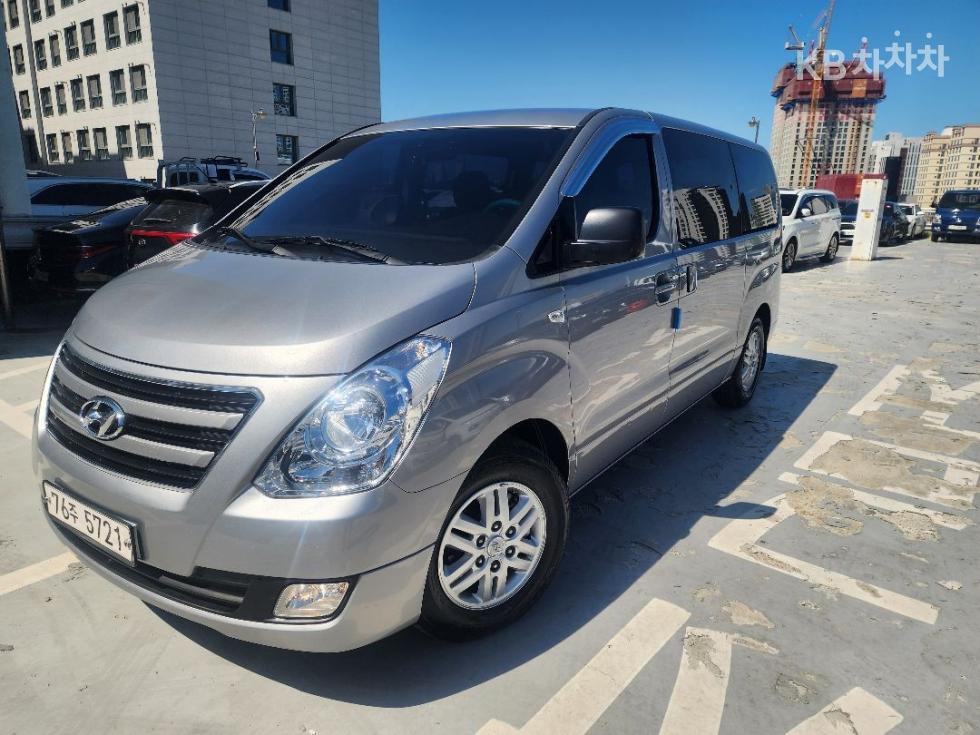 Hyundai Starex — miniaturë 8