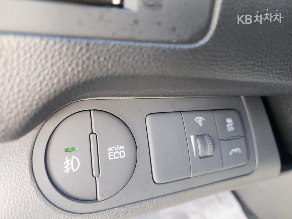 Hyundai Starex — miniaturë 10