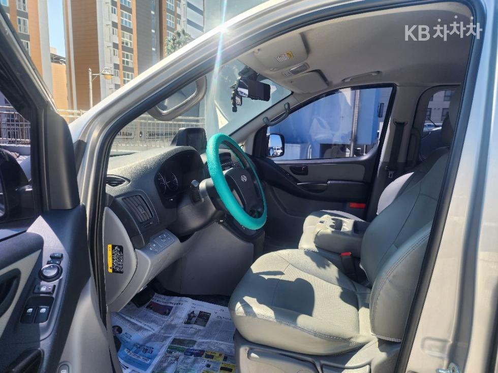 Hyundai Starex — miniaturë 13