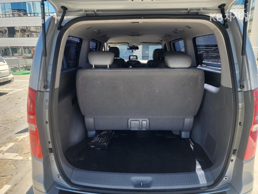 Hyundai Starex — miniaturë 15