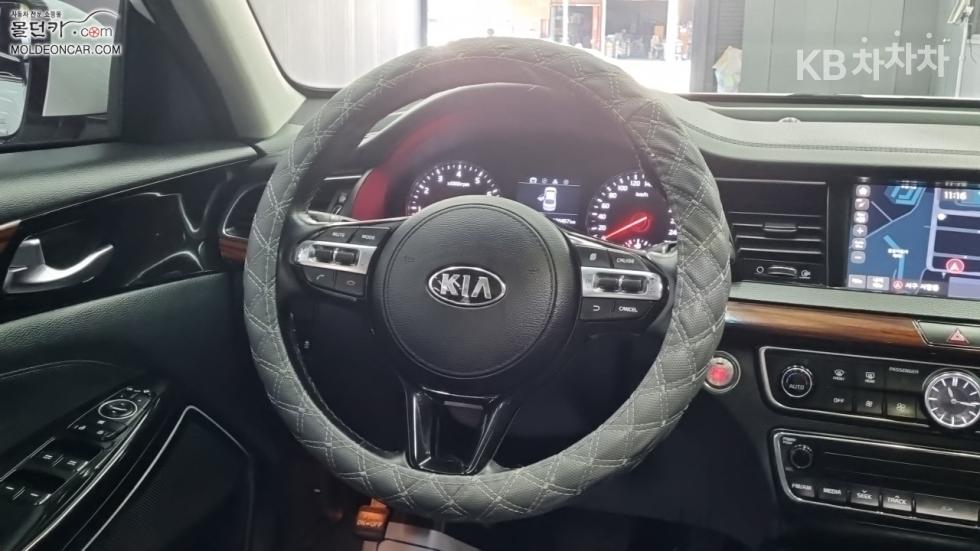 Kia K7 — miniaturë 11
