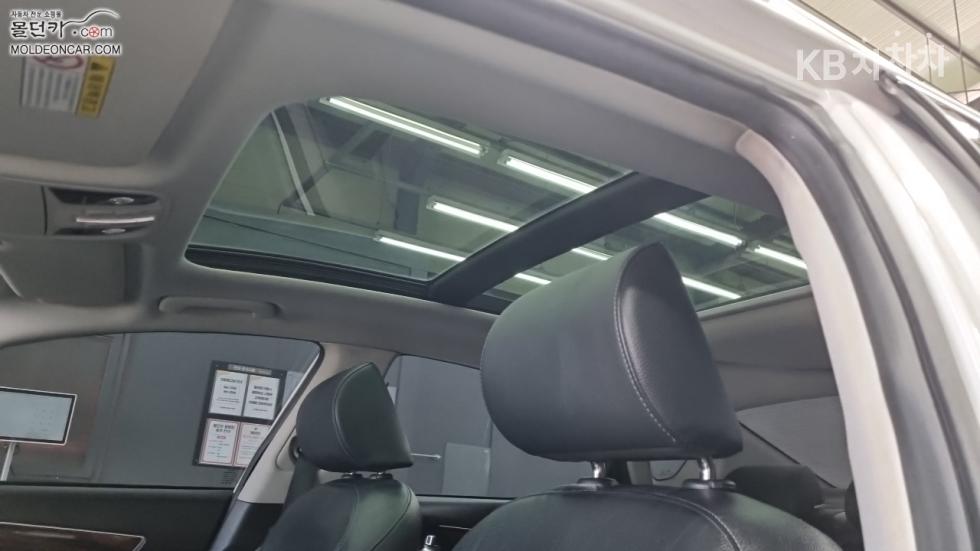 Kia K7 — miniaturë 16