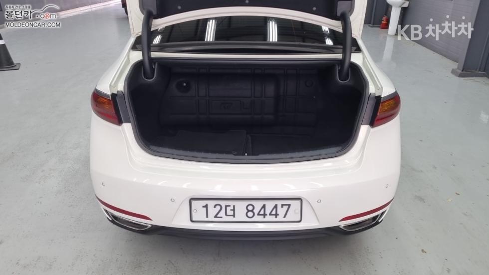 Kia K7 — miniaturë 18