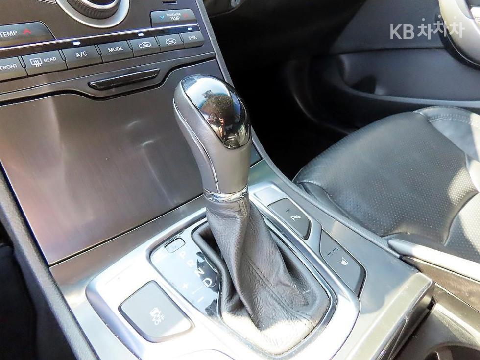 Hyundai Grandeur — miniaturë 11