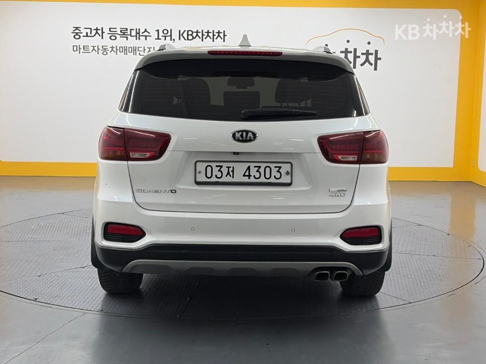 Kia Sorento — miniaturë 3