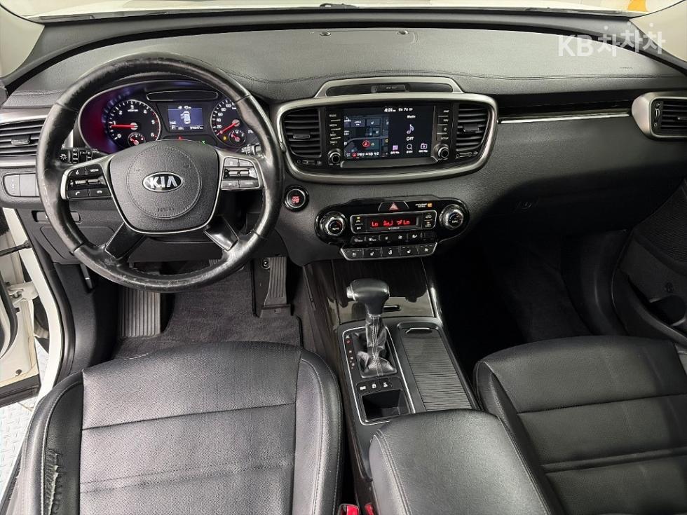Kia Sorento — miniaturë 7