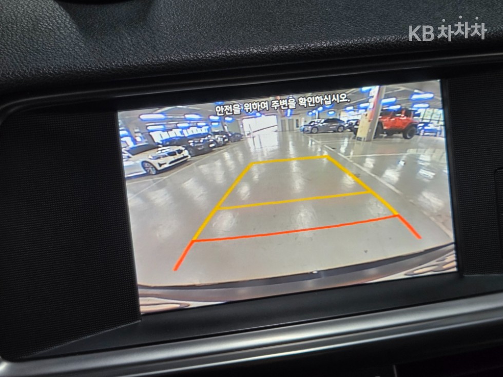 Kia K5 — miniaturë 11