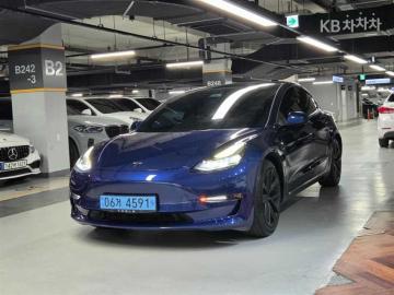 Tesla Model 3 Long Range AWD — foto 1